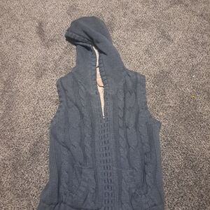 Arizona Jean Company Charcoal Cable Knit Hooded Vest